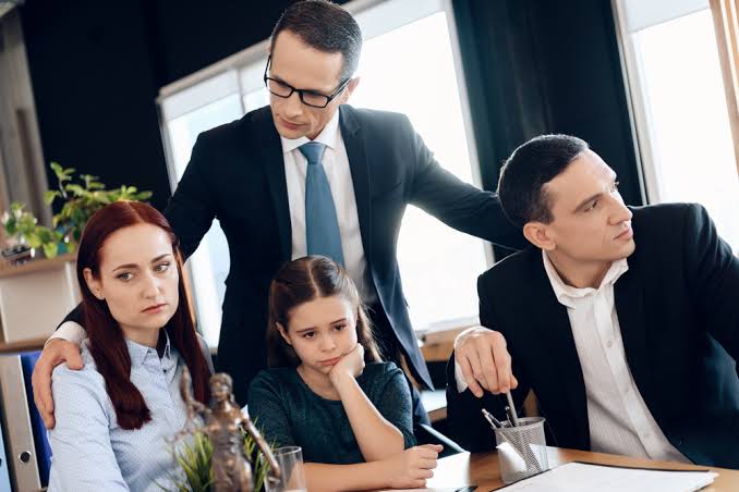How Can Barker Mediation Help Us Reach a Child-Focused Agreement About School Maidenhead?